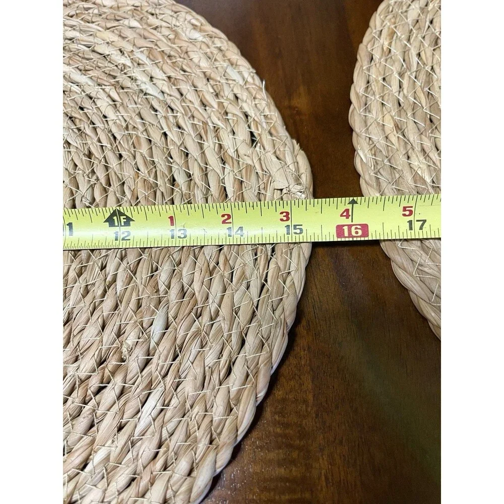 Unbranded set woven